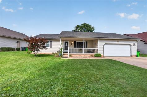 763 Lockwood Road Barberton OH 44203