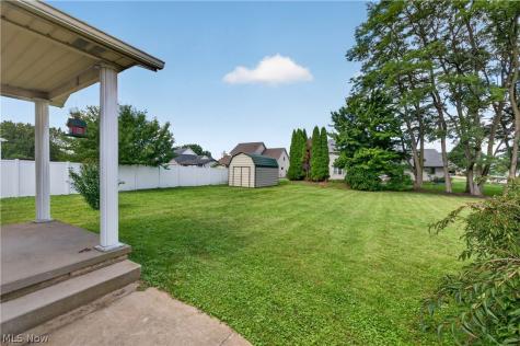763 Lockwood Road Barberton OH 44203