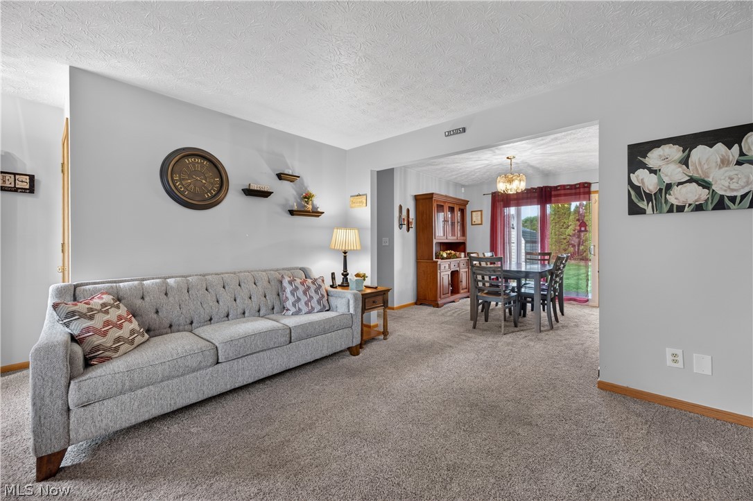 763 Lockwood Road Barberton OH 44203