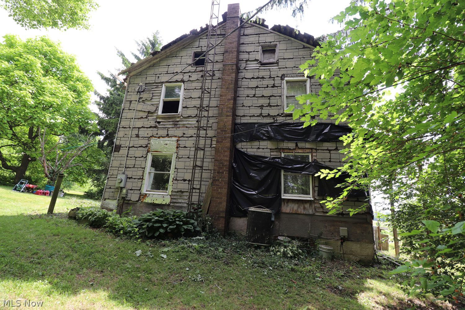 14115 Weygandt Street NW North Lawrence OH 44666