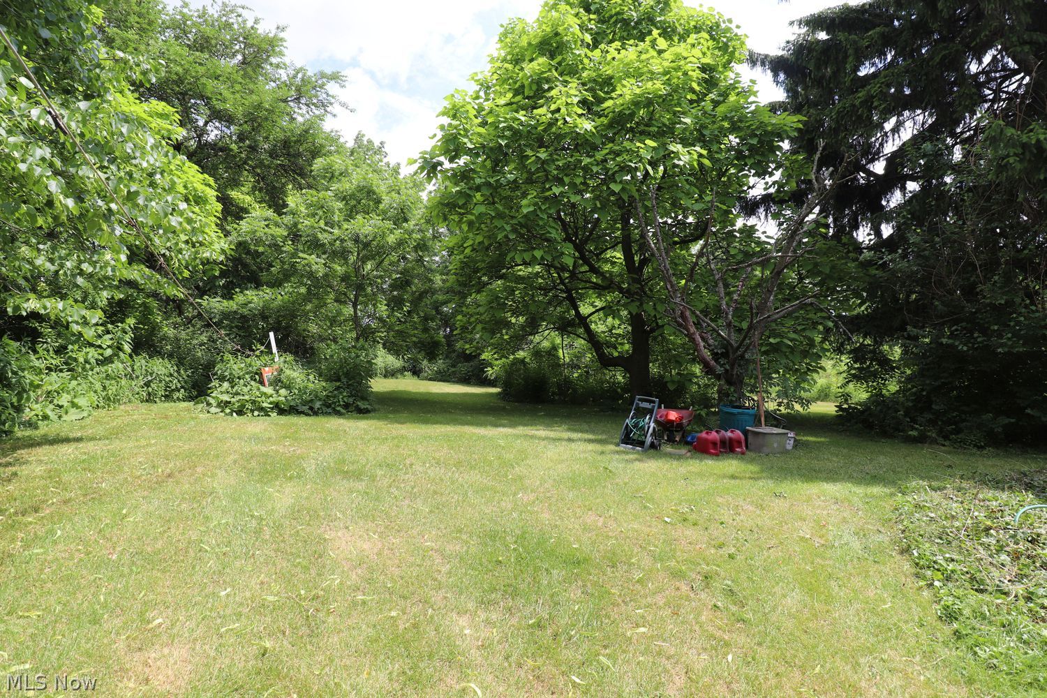 14115 Weygandt Street NW North Lawrence OH 44666