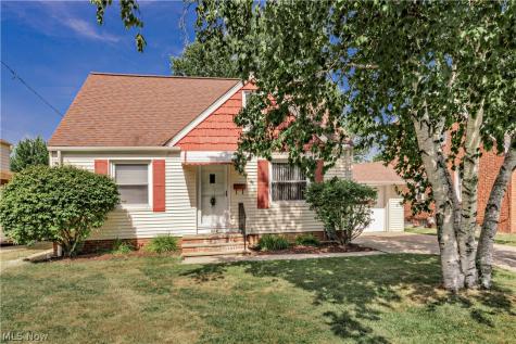 1682 Longwood Drive Mayfield Heights OH 44124