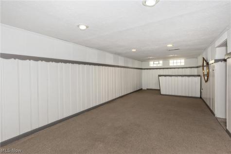 1682 Longwood Drive Mayfield Heights OH 44124
