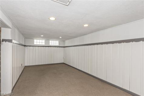 1682 Longwood Drive Mayfield Heights OH 44124