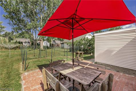 1682 Longwood Drive Mayfield Heights OH 44124