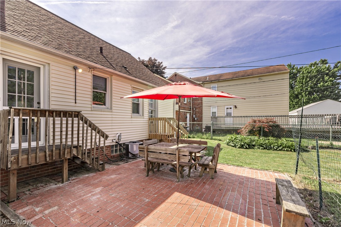 1682 Longwood Drive Mayfield Heights OH 44124