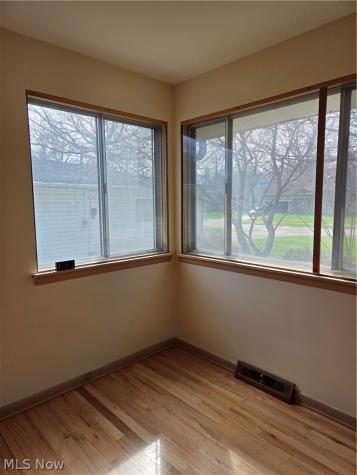 5933 Decker Road North Olmsted OH 44070
