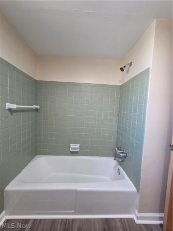 5933 Decker Road North Olmsted OH 44070
