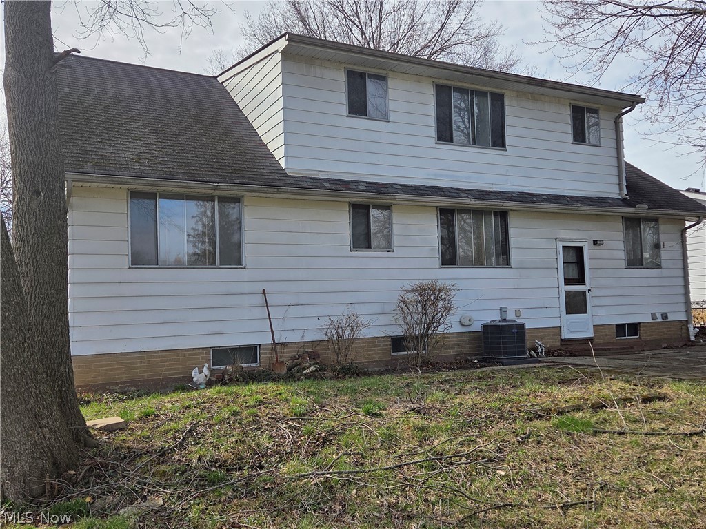 5933 Decker Road North Olmsted OH 44070