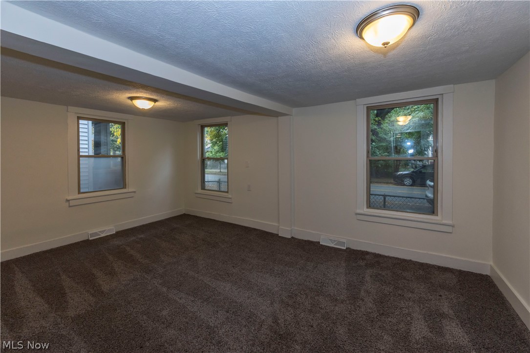 4213 Bridge Avenue Cleveland OH 44113