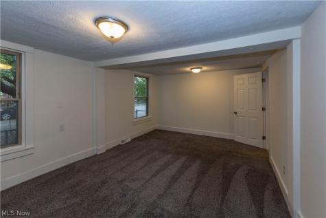 4213 Bridge Avenue Cleveland OH 44113