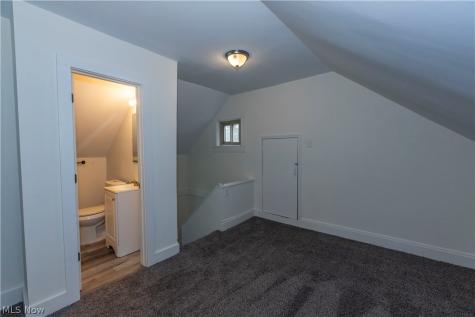 4213 Bridge Avenue Cleveland OH 44113