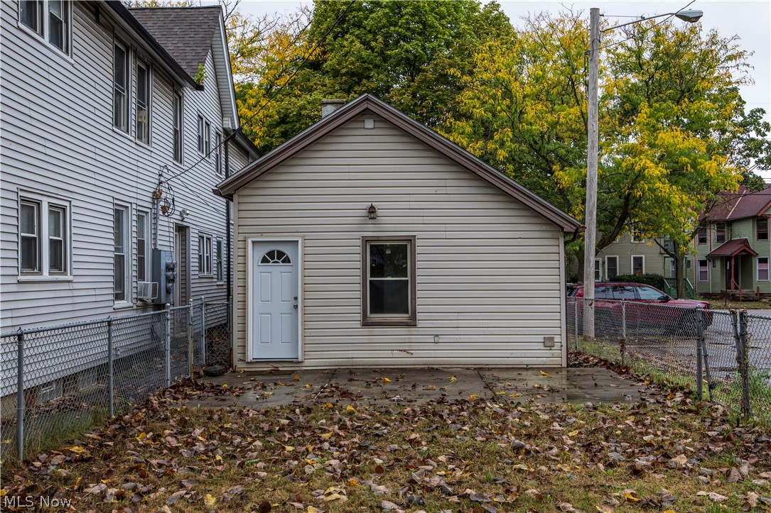 4213 Bridge Avenue Cleveland OH 44113