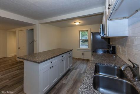 4213 Bridge Avenue Cleveland OH 44113