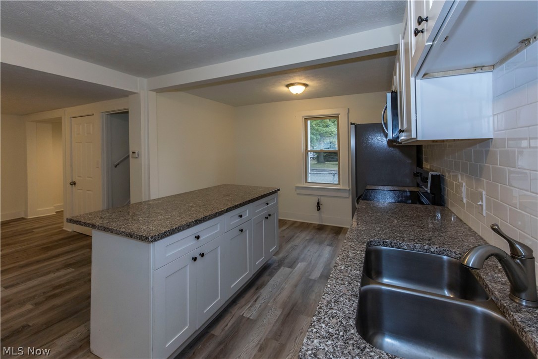 4213 Bridge Avenue Cleveland OH 44113