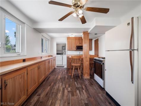 6003 Archmere Avenue Brooklyn OH 44144
