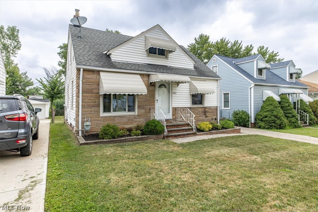 4310 Lincoln Avenue Cleveland OH 44134