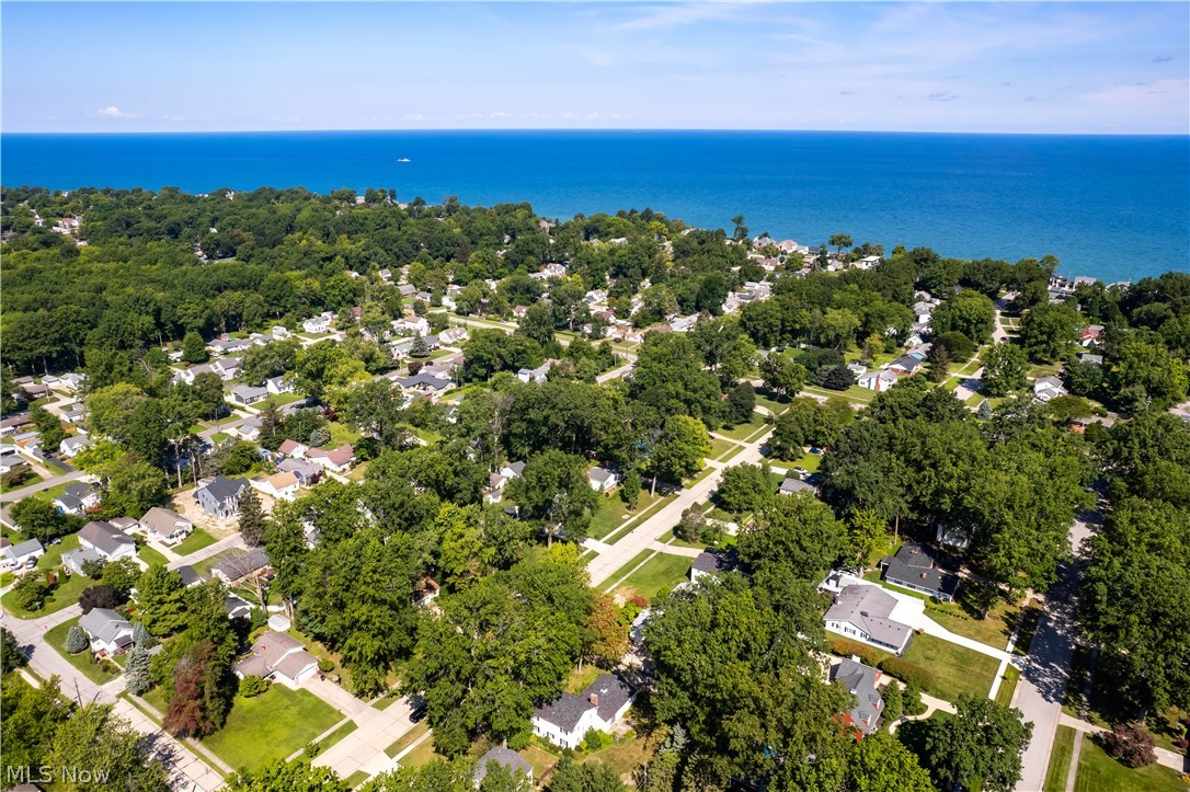 213 Cherry Lane Avon Lake OH 44012