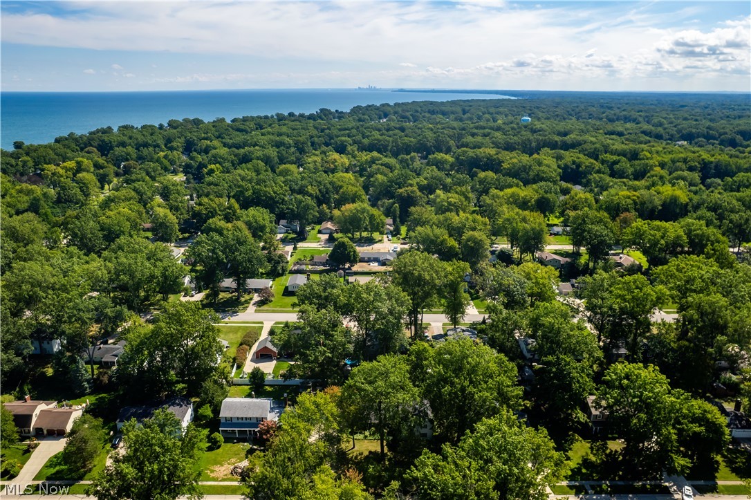 213 Cherry Lane Avon Lake OH 44012