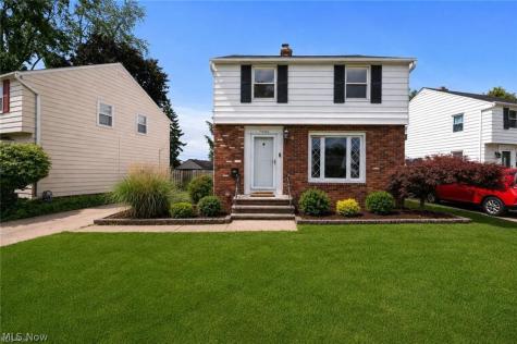 7906 Kenton Avenue Parma OH 44129