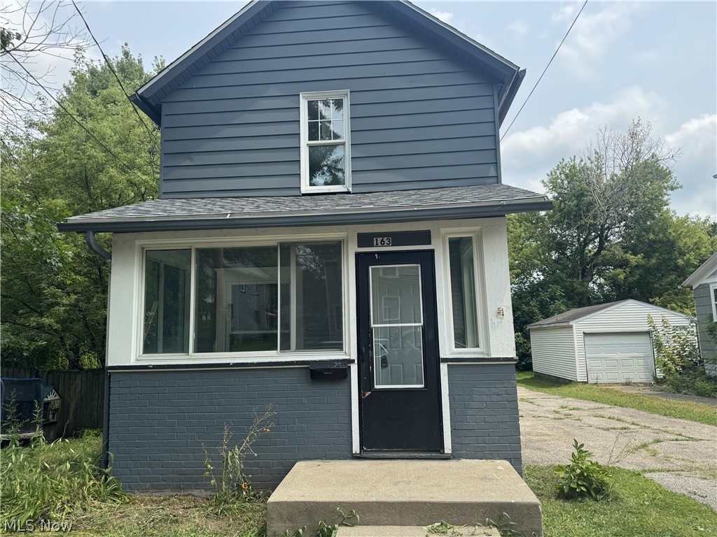 163 19th Street NW Barberton OH 44203