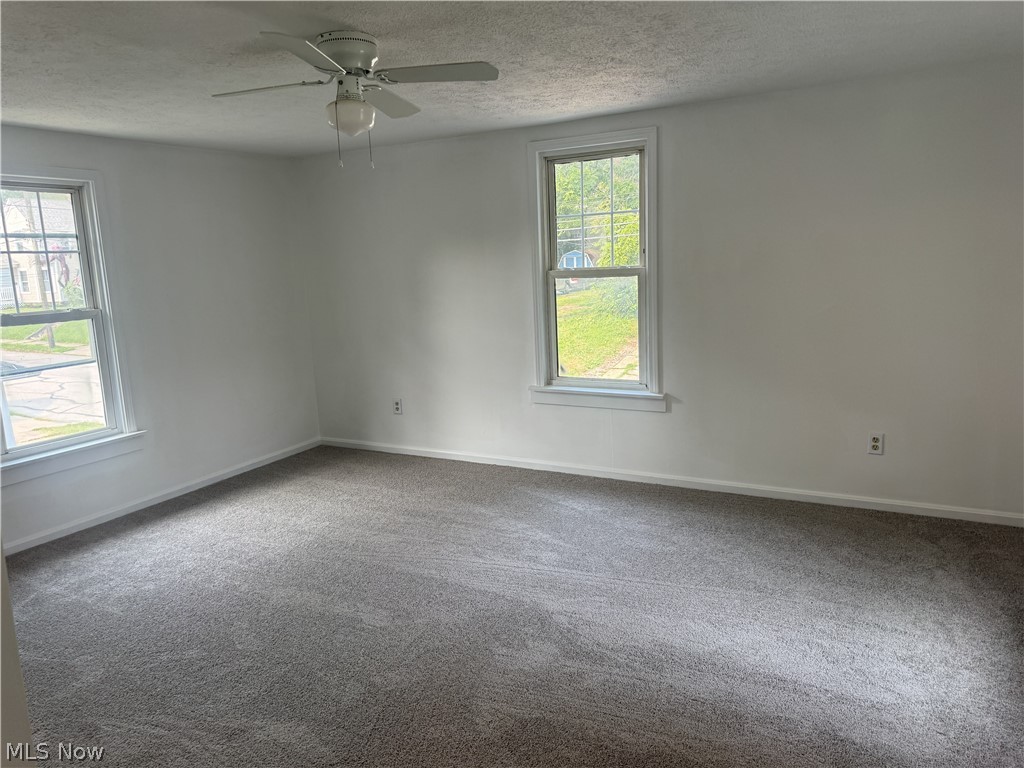 163 19th Street NW Barberton OH 44203