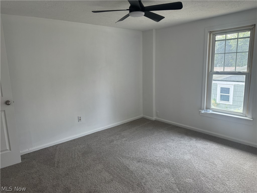 163 19th Street NW Barberton OH 44203