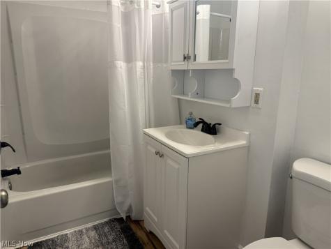 163 19th Street NW Barberton OH 44203