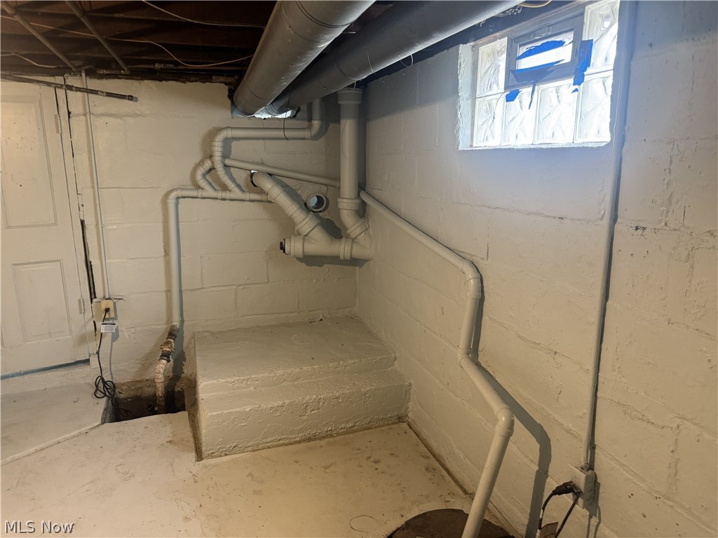 163 19th Street NW Barberton OH 44203