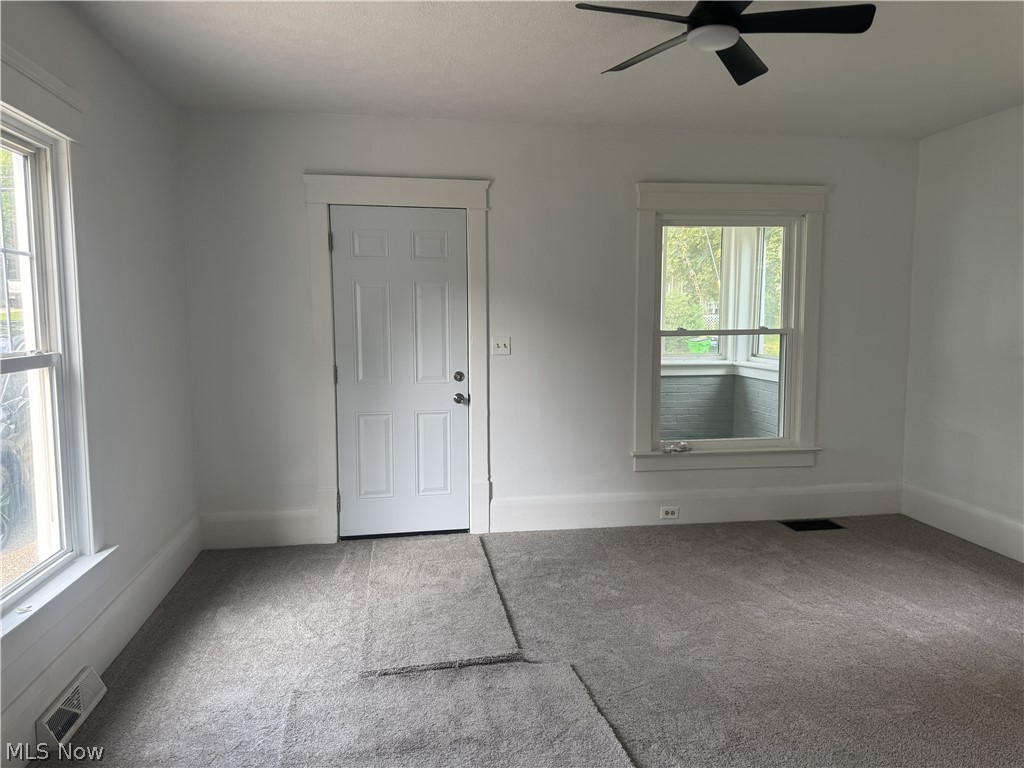 163 19th Street NW Barberton OH 44203