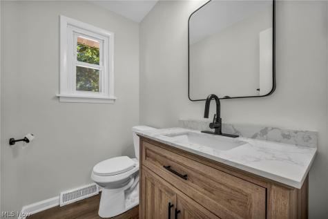 8455 W Ridge Road Elyria OH 44035