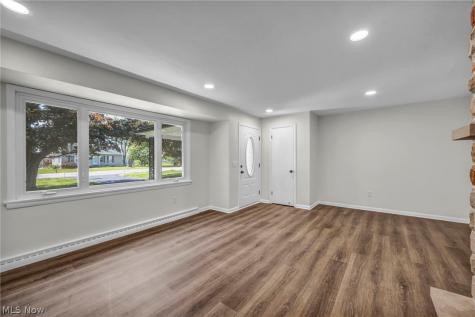 8455 W Ridge Road Elyria OH 44035