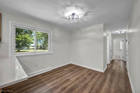 8455 W Ridge Road Elyria OH 44035