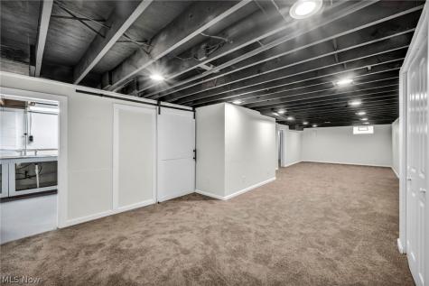 8455 W Ridge Road Elyria OH 44035