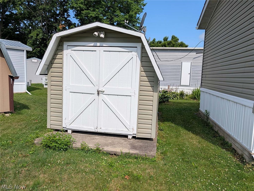 266 Bender Street NE Navarre OH 44662