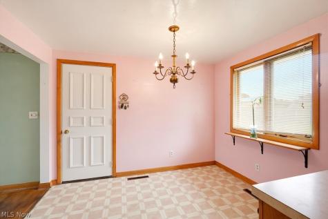929 Stafford Street Minerva OH 44657