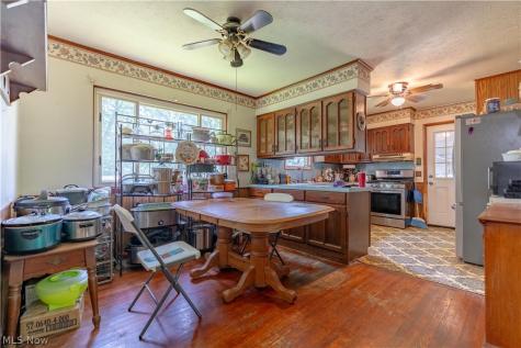 7101 Pinecrest Street NE Canton OH 44721