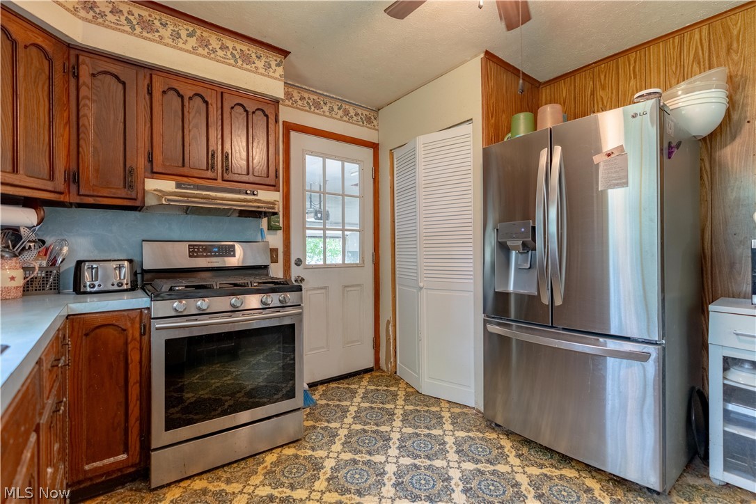 7101 Pinecrest Street NE Canton OH 44721
