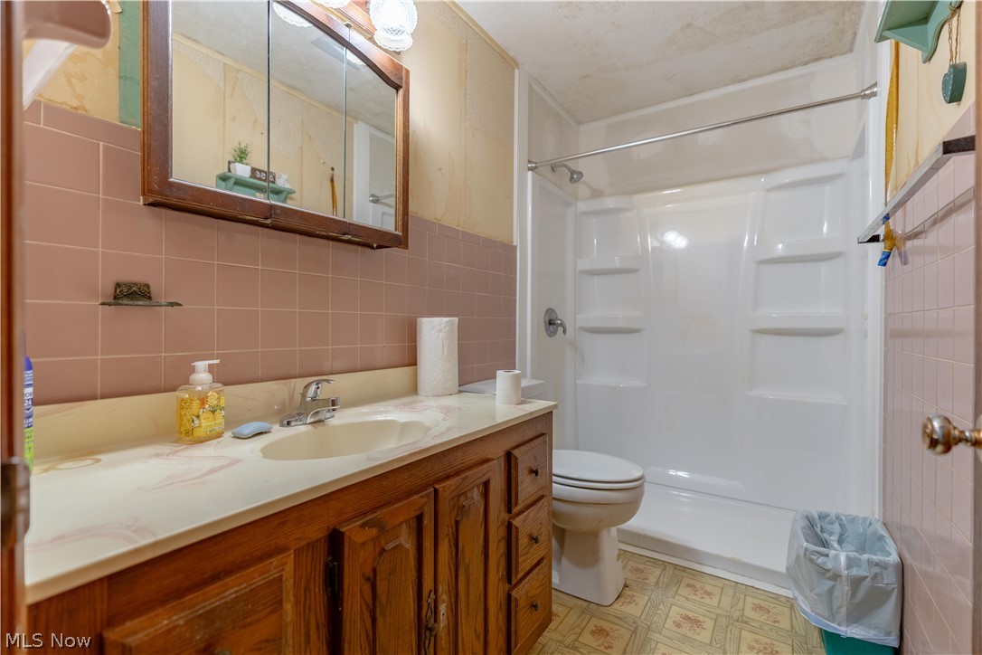 7101 Pinecrest Street NE Canton OH 44721