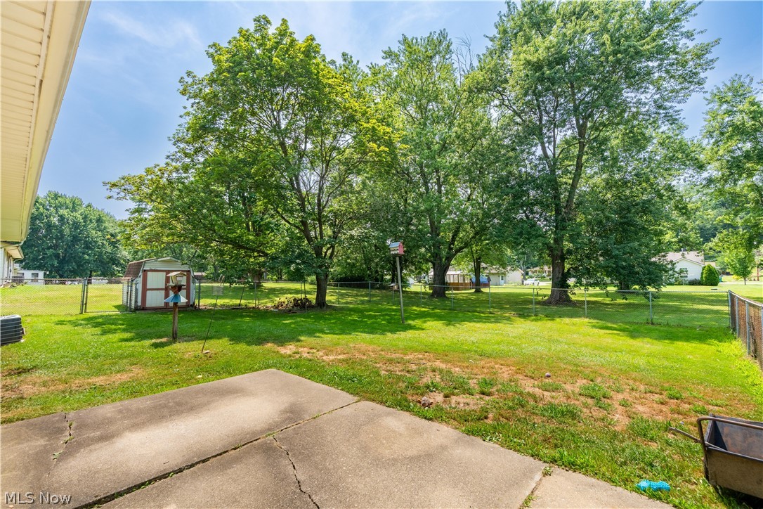 7101 Pinecrest Street NE Canton OH 44721