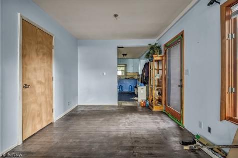 101 Radnor Avenue Coventry OH 44319