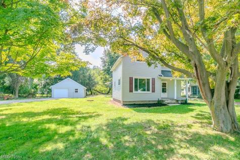 9042 Lake Shore Boulevard Mentor OH 44060
