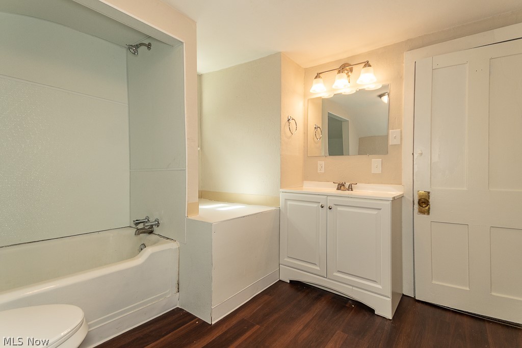 9042 Lake Shore Boulevard Mentor OH 44060