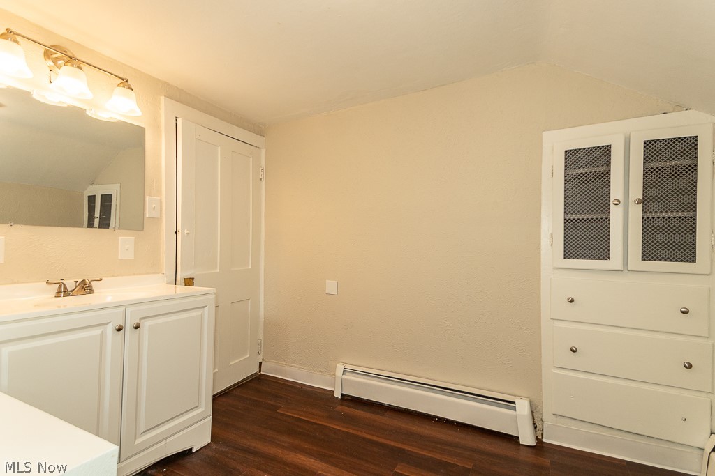 9042 Lake Shore Boulevard Mentor OH 44060