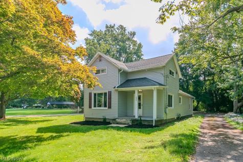 9042 Lake Shore Boulevard Mentor OH 44060