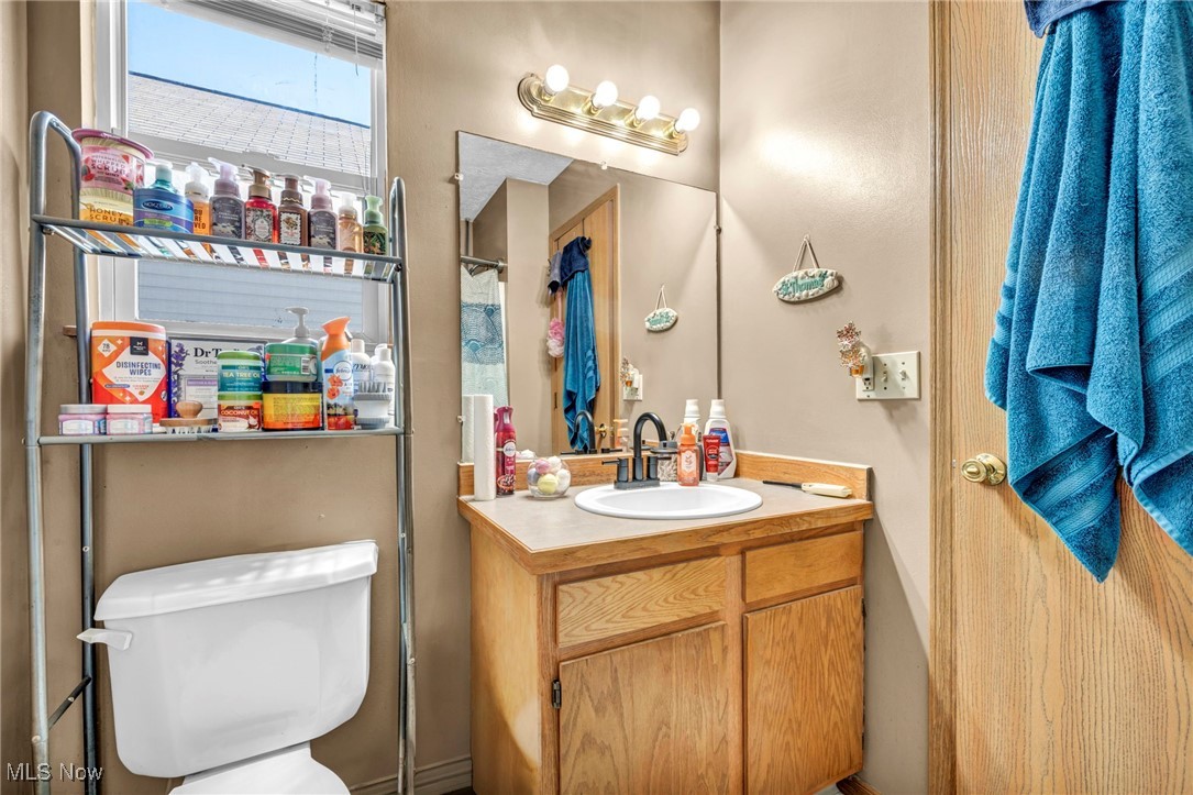 967 Russell Avenue Akron OH 44307