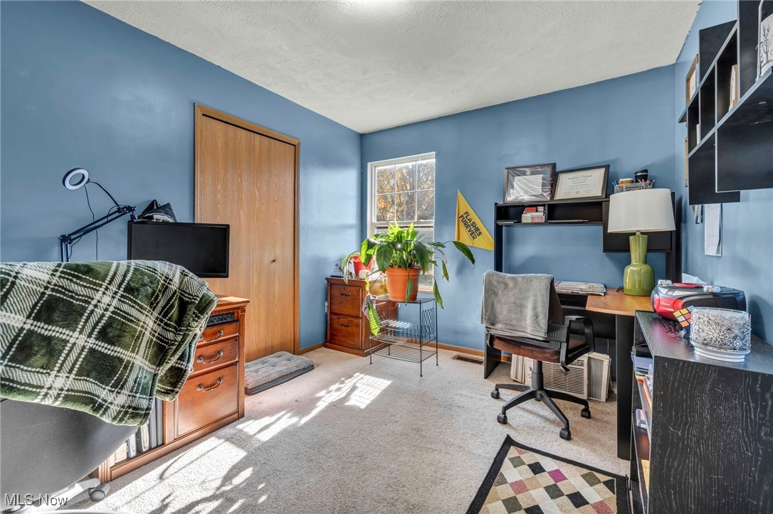 967 Russell Avenue Akron OH 44307