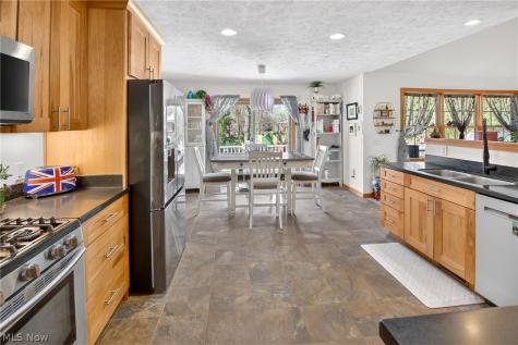 269 Chart Road Cuyahoga Falls OH 44223