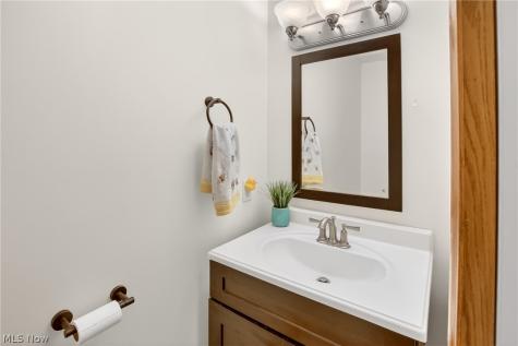 269 Chart Road Cuyahoga Falls OH 44223