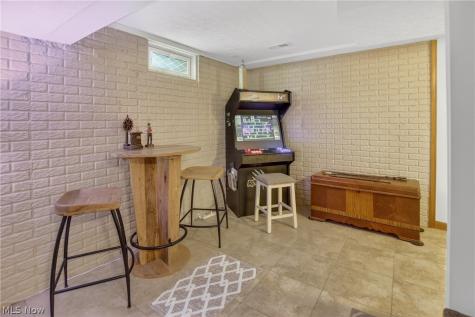269 Chart Road Cuyahoga Falls OH 44223